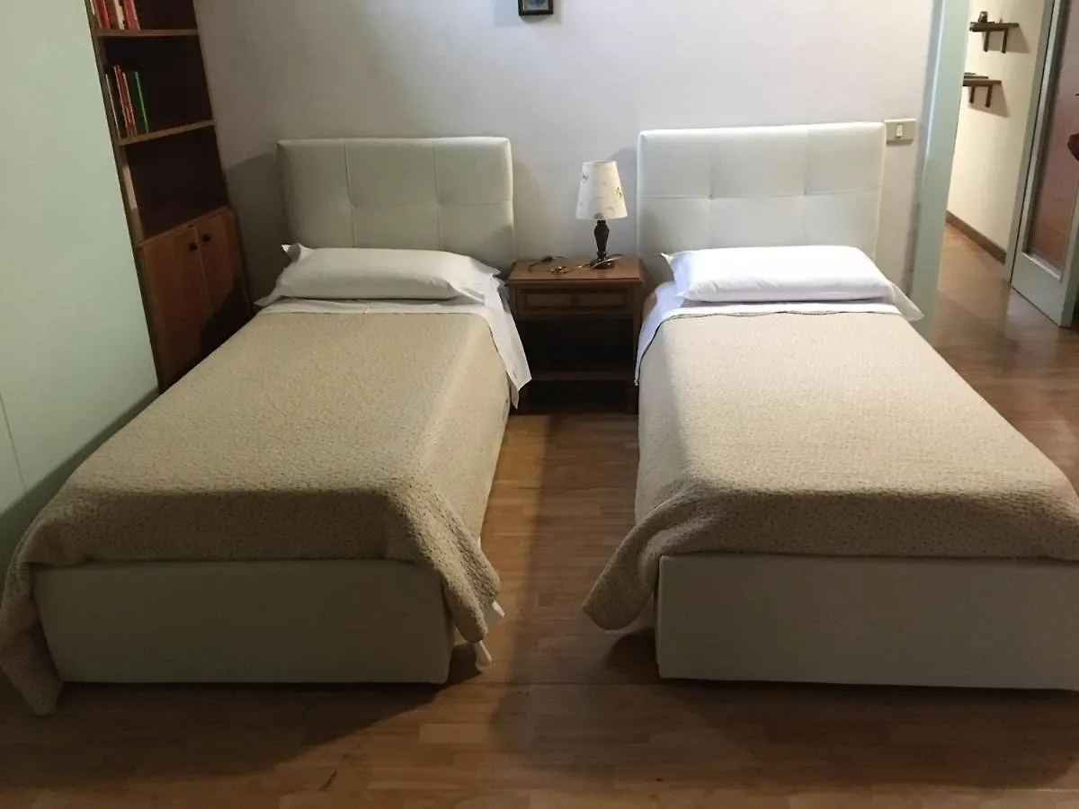 Casa Mario Lupo - Apartments And Rooms Bergamo